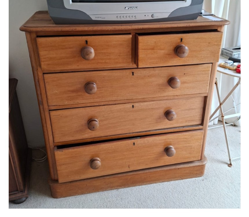 Chest of Drawers